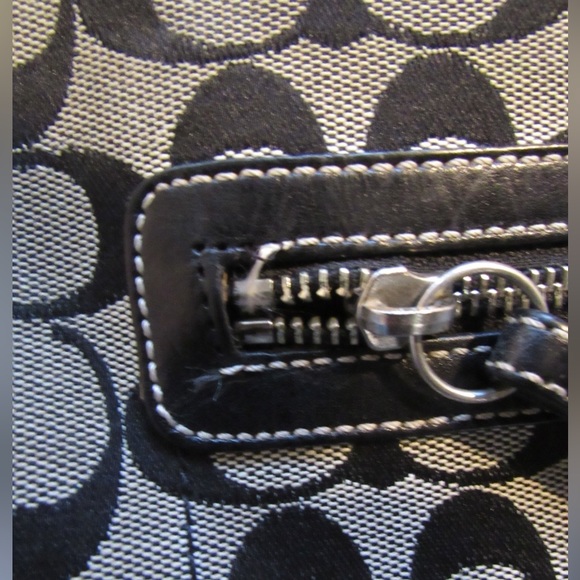 Coach Vintage Canvas Crossbody Bag - Picture 12 of 16